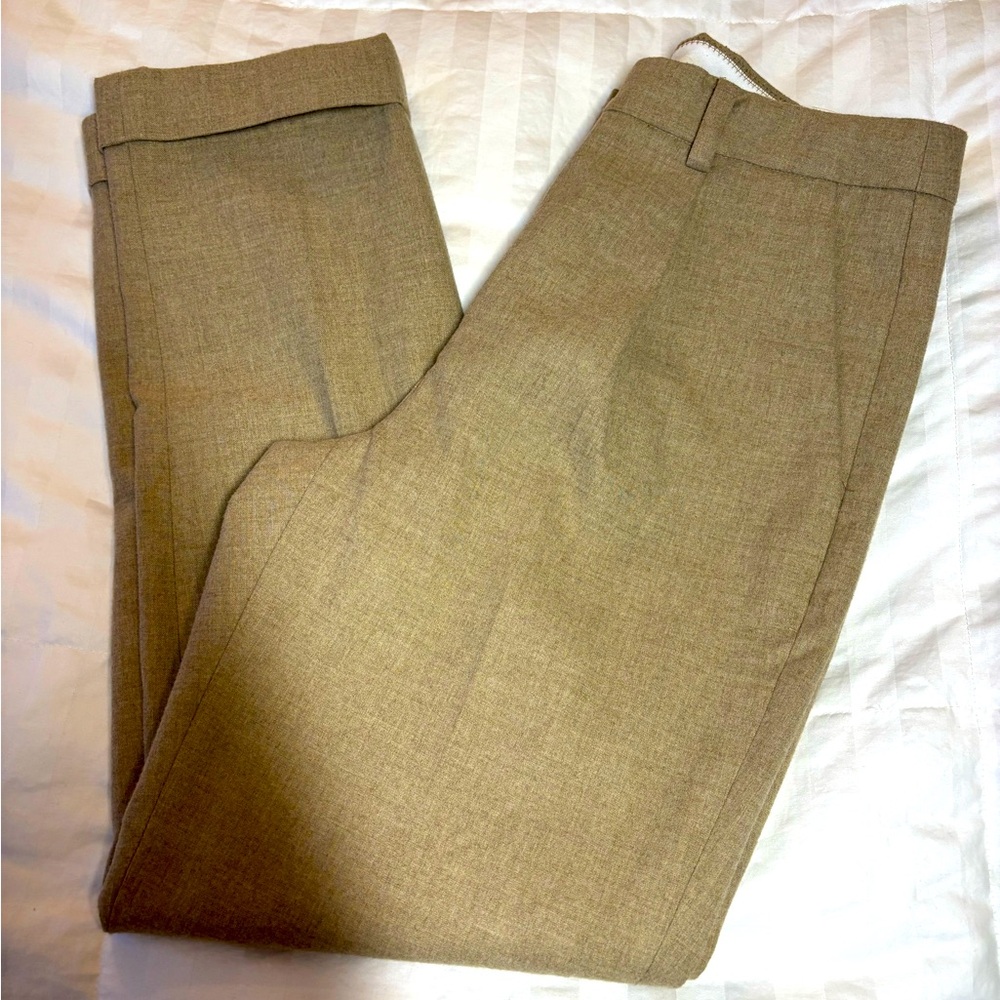 Aritzia Babaton The Group Pleated Womens Pants Oat Size 4
